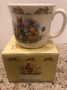Royal Doulton Bunnykins Hug a Mug 1984 Golden Jubilee Celebrate - Picture 1 of 6