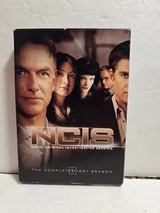 NCIS DVD 6 Discs DVD Set Complete First Season 16 hours 23 Episodes 2003/2004 - Foto 1 di 9