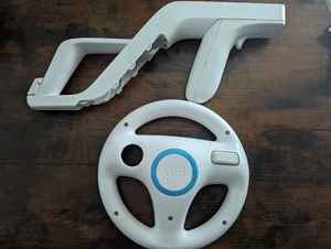 2 Official Nintendo Wii Wheel Remote & Gun Controller - Picture 1 of 4