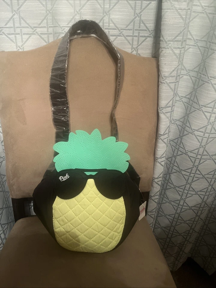 Victoria’s Secret Pink Pineapple Sunglasses Lunch Bag Beach Cooler Tote