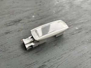 05-20 VW Golf Jetta City EOS Tiguan MK5 MK6- SunVisor Light Lamp 1K0 947 109 OEM - Picture 1 of 5
