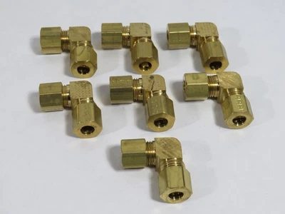 Parker 265C-4 Brass Compression Union Elbow 1/4" Tube Lot of 7 NOP - Image 1 of 2