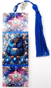 CHARM ON TASSEL OWL - JEWELED FLOWER OWLS- BUTTERFLIES,BIRDS-UNIQUE Bookmarks - Picture 1 of 2
