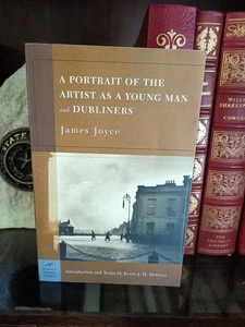 Portrait of the Artist as a Young Man / Dubliners_James Joyce_TPB_2004_Very Good - Foto 1 di 8