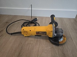 DEWALT D28402 120 Volt Corded Electric Angle Grinder 4 1/2" Disc 10 Amp - Picture 1 of 4