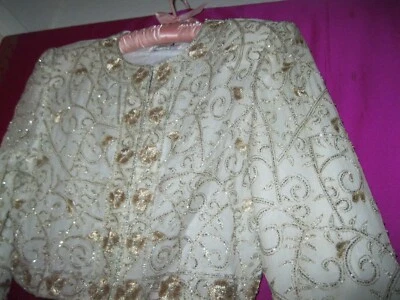 CHAQUETA DE SEDA VINTAGE, LAWRENCE KAZAR CON CUENTAS, FORRADA, TALLA. S., ORO Y PLATA Foto 1 de 4