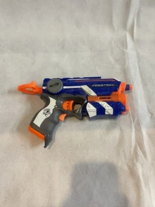 Nerf N-Strike Elite Firestrike Blaster Pistol Gun W/Laser Sight - Picture 1 of 3