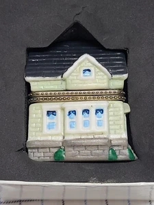 In Box Pampered Chef Limoge Porcelain Trinket Box Exclusive for Directors 2004 - Picture 1 of 12