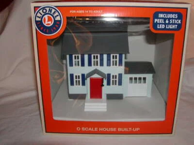 Lionel 1930390 Harwell House Fully Assembled O27 MIB w LED Peel Stick Light Seal - Image 1 of 4