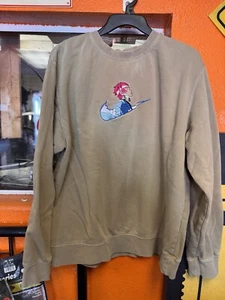 Kamado Tanjiro Nike besticktes Sweatshirt hellbraun Herren Medium von Against All Odds - Bild 1 von 10