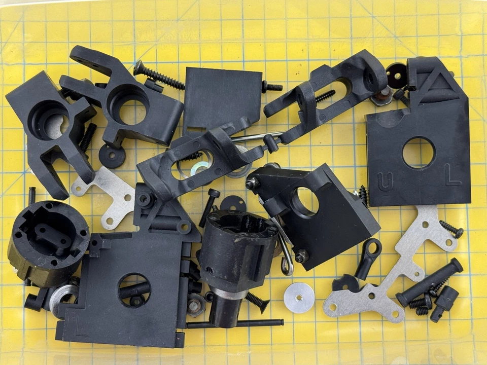 Kyosho Assortment Accessories for RC Model 1:8 Road Vintage - Image 1 of 1