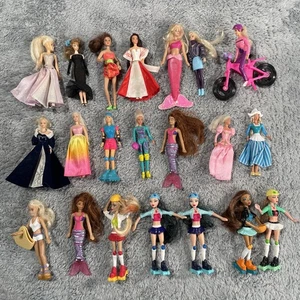Vintage collezione/lotto di 21 bambole McDonalds Barbie Toys anni 90 2000 Y2K figurine - Foto 1 di 12