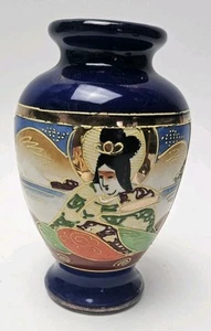 Moriage Nippon Satsuma Style Hand Painted Porcelain Japanese Urn Vase - Picture 1 of 10