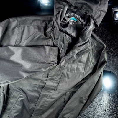 Chaqueta Tri-Montaña Hombre XL Negra Con Capucha Cortavientos Prendas Exteriores Cremallera Senderismo Bolsillos Foto 1 de 4