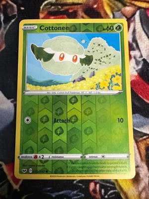 Cottonee 005/202 Swsh01: Sword & Shield Reverse Holo - Image 1 of 2
