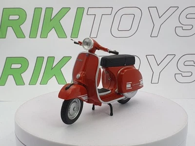 Piaggio Vespa 200 Rally Maisto 1/18 Arancione 1972 - Immagine 1 di 4