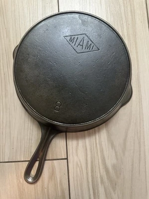 Very Rare Favorite Piqua Ware #8  Miami Diamond Logo Cast Iron Skillet Restored - Image 1 of 4