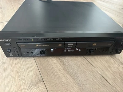 Sony RCD-W500C 5 CD Changer/Recorder – For Repair – Tray Won’t Open - Image 1 of 4