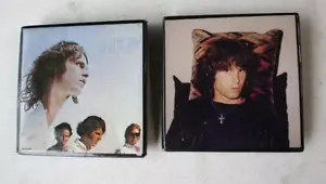 Juego de 2 prendedores Jim Morrison The Doors arte de portada de álbum prendedores cuadrados de celuloide - - Imagen 1 de 1