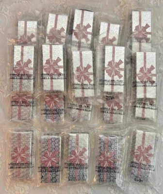 Lot of 20 Avon Sparkle Nail File Sets - Image 1 of 4