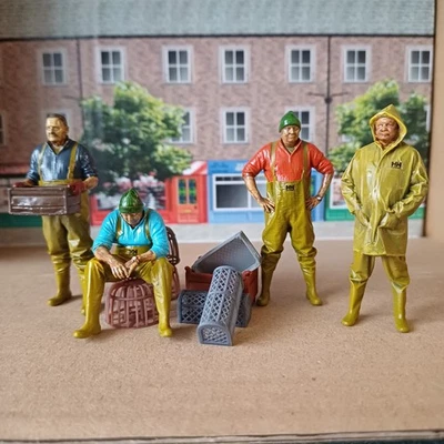 RC ANGELBOOT CREW LACKIERT 65mm + ZUBEHÖR  - Bild 1 von 2