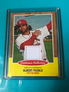 2011 Topps Heritage Clubhouse Collection Relic Albert Pujols #CCR-AP - Picture 1 of 2