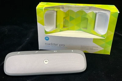 Motorola Roadster Pro Bluetooth Hands-Free Car Speakerphone Silver New Open Box - Image 1 of 4