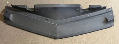 Alerón delantero Corvette Indy Pace Car (centro) - 1978-79 - NOS - GM# 14009716 Foto 1 de 4