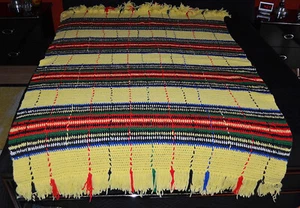 Colorful Hand Made Afgan - Approx. 4' X 5' - Very Nice - No Stains or Holes! - Imagen 1 de 4