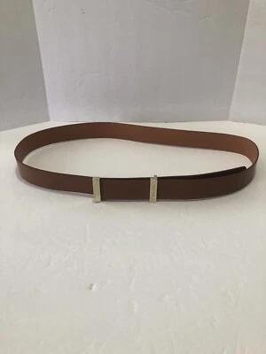 Cinturón para mujer Calvin Klien marrón con hebilla dorada talla 14 Foto 1 de 4