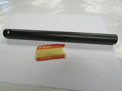 Manillar negro genuino Suzuki GS550E GS550ES GS700E GS700ES GS750E GS750ES nuevo de stock  Foto 1 de 2