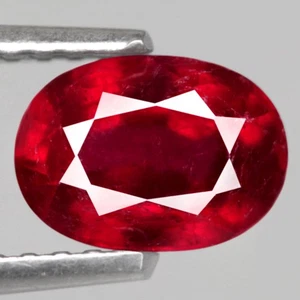 1.23Ct. Natural Gemstone Ruby Top Red Oval Madagascar Beautiful Sparkles Color! - Picture 1 of 7