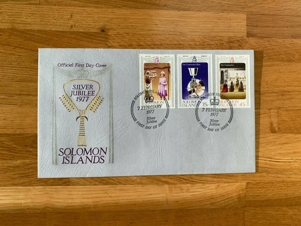 Islas Salomón 1977 FDC REINA ISABEL 2 PLATA JUBILEO COMUNIÓN Foto 1 de 1