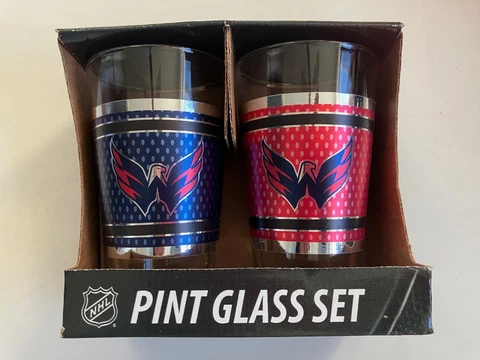 Washington Capitals NHL Classic Red & Blue Team Logo 2 Pint Glass Set Cover