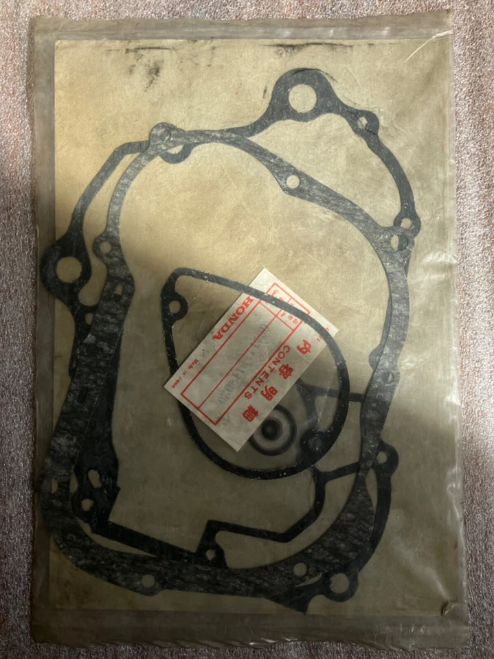 Pochette de joints Honda pour CA110, C110, C115 ou CGM114 - 06111-011-020 - Photo 1/1