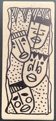 ¿Magenta africano? Sello de goma de cuatro máscaras tribales Foto 1 de 3