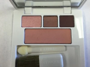 LuLu DK Clinique All About Shadow 16 Day into Date Strawberry Fudge Pink Blush#1 - Picture 1 of 3
