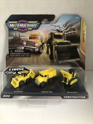 2020 Micro Machines Construction Series 1 #02 Chase Dump Truck Backhoe Bulldozer - Image 1 of 4