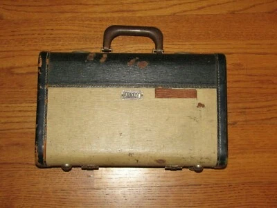 BUNDY CLARINET CASE - VINTAGE FROM THE 1960'S or 1950'S? - Image 1 of 4