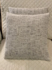 Set of 2 Country Soft White & Black Throw Pillows 18x18" Couch Bedroom Decor New - Picture 1 of 5