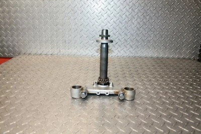 06 Yamaha Virago 250 XV250 Braçadeira Tripla Árvore Inferior Fabricante de Equipamento Original - Imagem 1 de 4