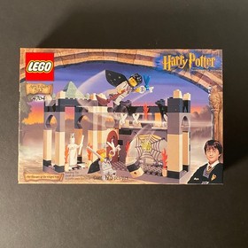 Lego 4704 Harry Potter Chamber of the Winged Keys - Retired - New Sealed Box