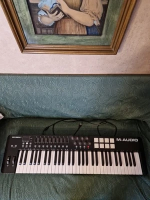 M-Audio Oxygen 61 MIDI Keyboard by Thomann Used Once - Image 1 of 4