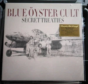 Blue Öyster Cult - Secret Treaties ( Limited Blue Vinyl ) - Foto 1 di 4