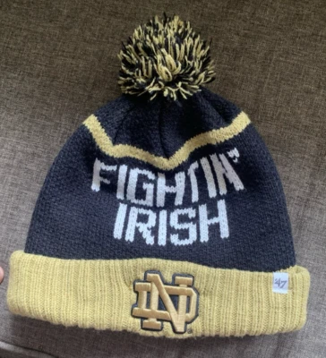 '47 品牌 Notre Dame Fighting Irish Knit Pom Cuffed Beanie 海军蓝/金色 均码 — 第 1/4 张图片