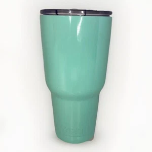YETI Rambler 30 oz Tumbler with Lid SEAFOAM GREEN Stainless Hot Cold No Dent - Picture 1 of 8