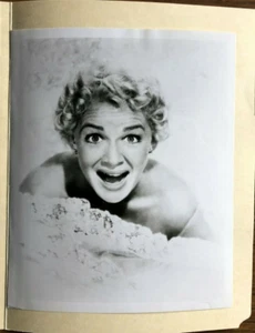 Betty Hutton 1940s Sexy Incendiary Blonde Vintage Celebrity Photo - Picture 1 of 1