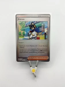 Kieran - (Patrón Poke Ball) 113/131 Prismatic Evolutions Holo - Imagen 1 de 2