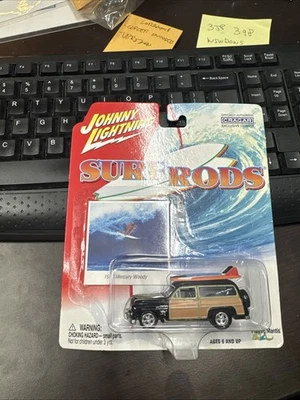 2003 Johnny Lightning Surf Rods 1950 Mercury Woody 1/64 - Image 1 of 4