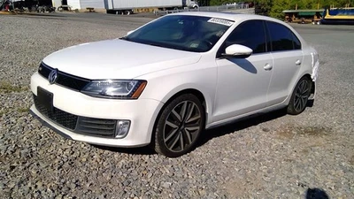 AC Compressor Engine ID Ceta Fits 09-15 AUDI TT 1547479 - Image 1 of 4